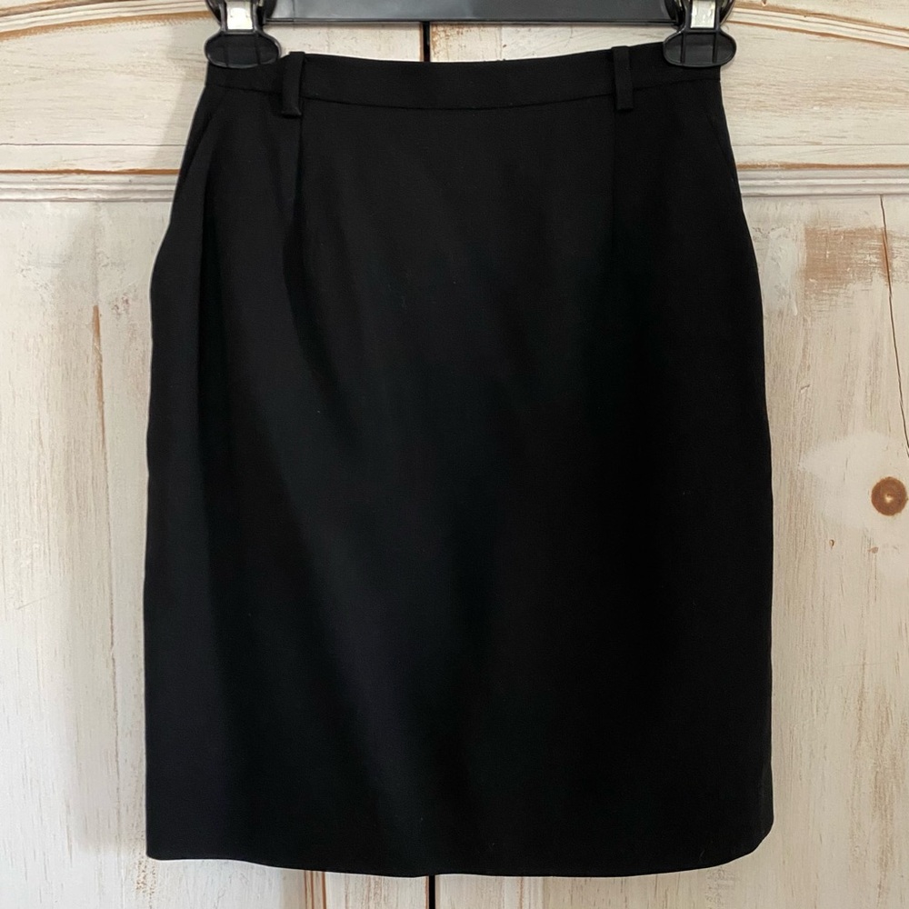 Ann Taylor Petites Black Pencil Skirt Pockets Size 2p